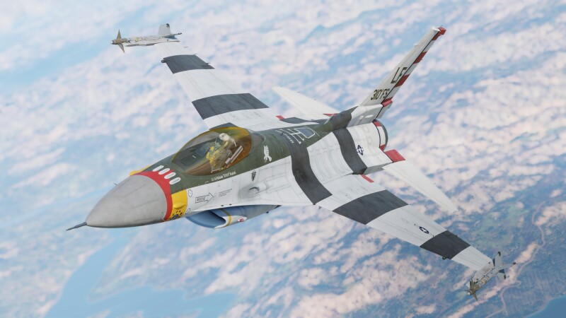 34▢戦闘機13点まとめ ＜F-16C、F/A-18ほか＞ NH0501-9 Former Japanese F-15J Pilot remembers that time US Navy F